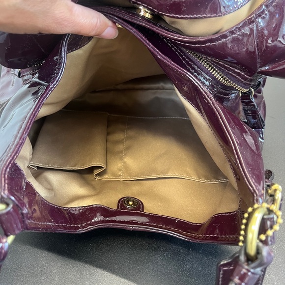 COACH Purple Patent Leather Madison Bag Purse - Picture 7 of 11
